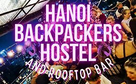 Nhà trọ Backpackers Hà Nội có Quầy Bar Tầng Thượng